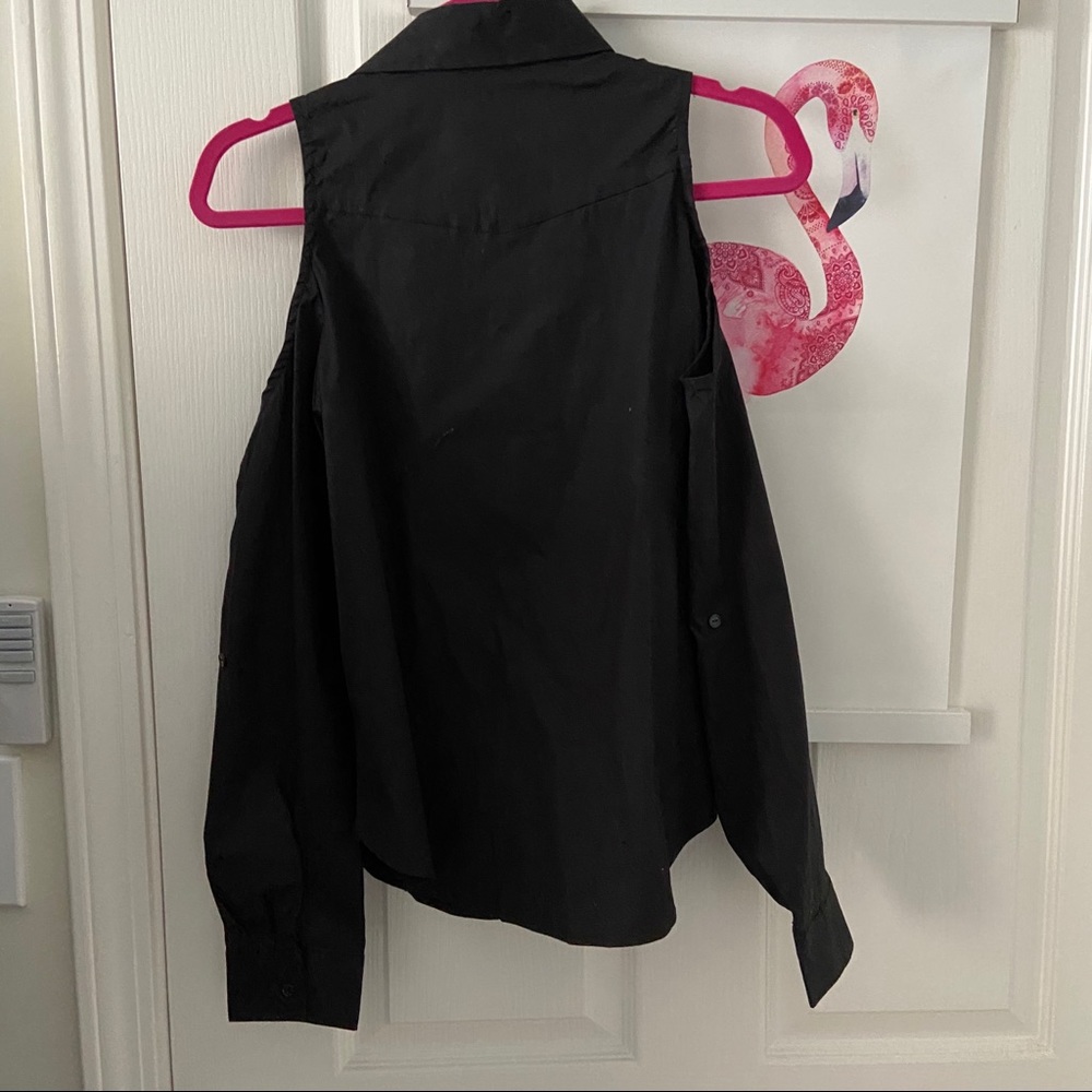 Open Shoulder Button Up - Picture 3 of 3